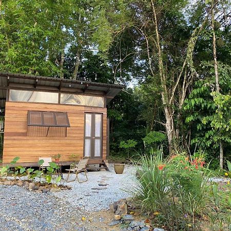 Kebun Lisdtari Farmstay Air Hangat Extérieur photo